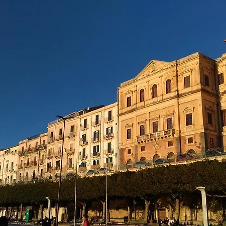 Ortigia Vista Cielo E Mare - Ortigiavistamareonweb It アパート シラクーサ